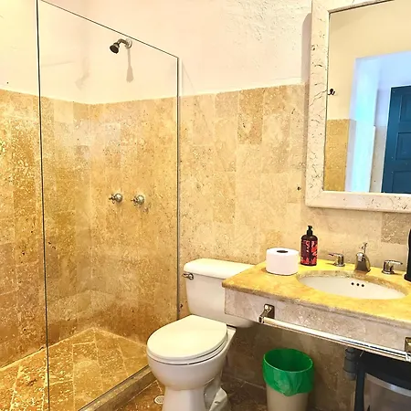 By Calamari Homes - El Porvenir 306 Walled Apartamento