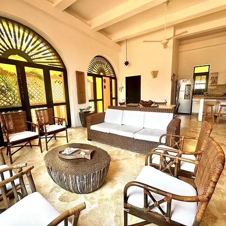 Apartamento By Calamari Homes - El Porvenir 306 Walled *