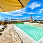 By Calamari Homes - El Porvenir 306 Walled City