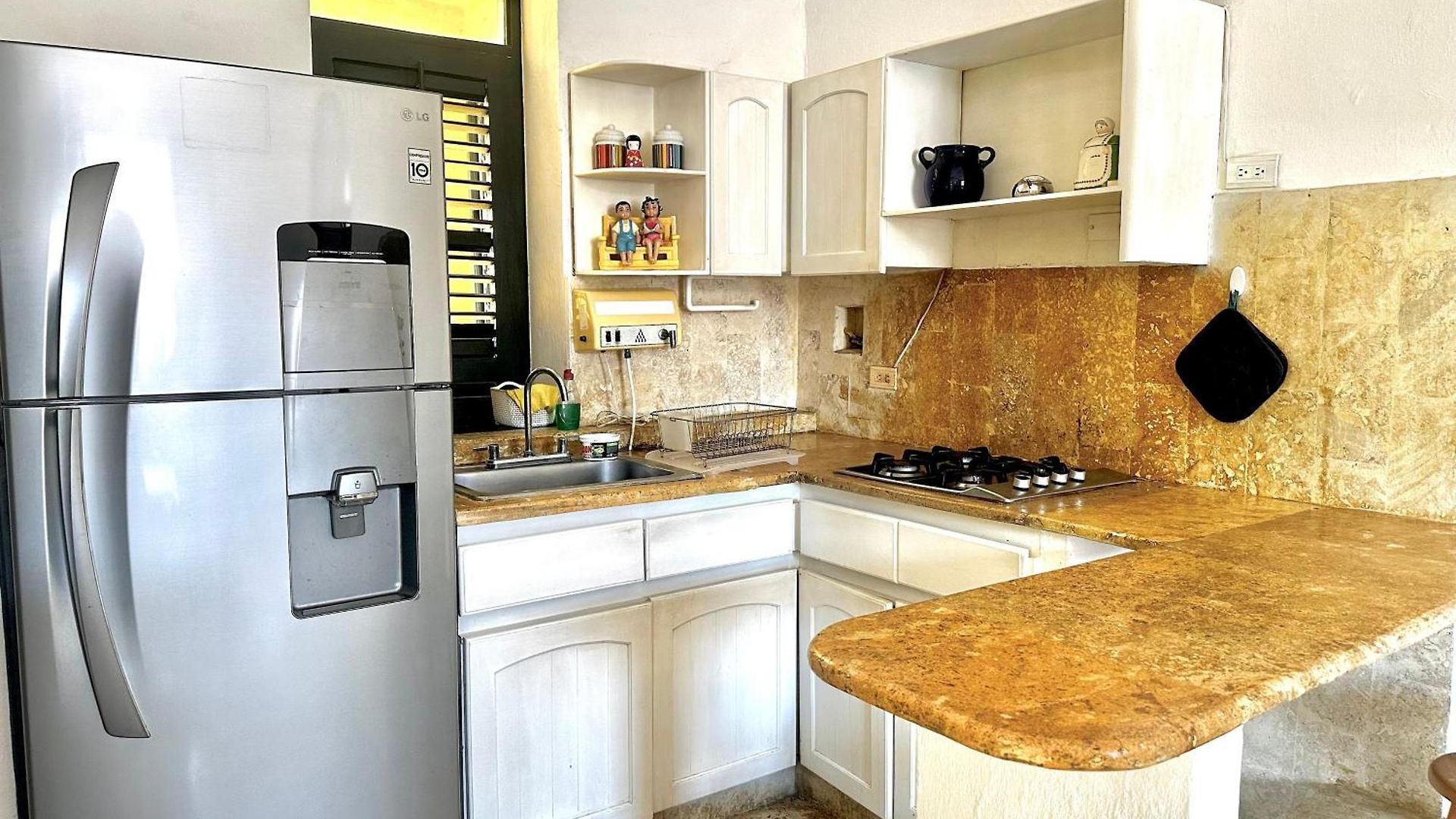Apartment By Calamari Homes - El Porvenir 306 Walled *