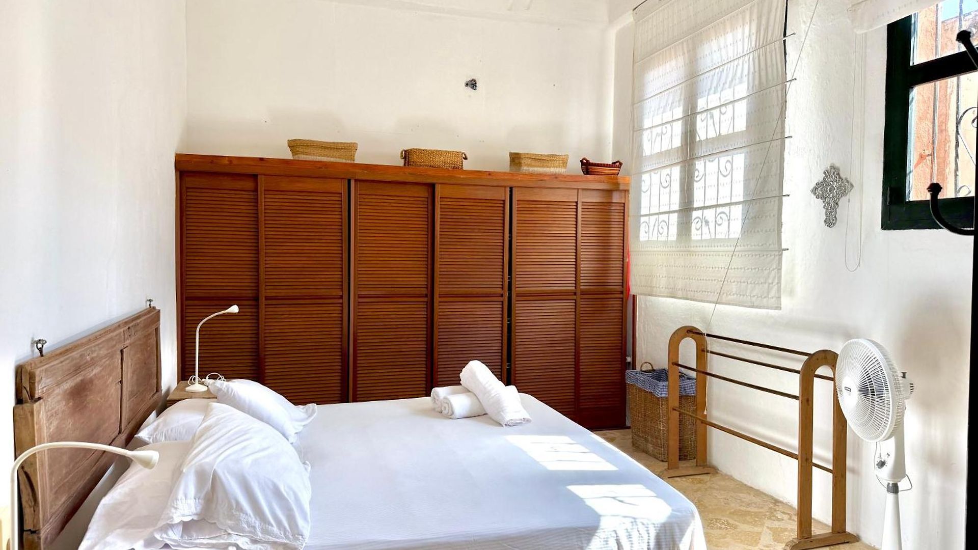By Calamari Homes - El Porvenir 306 Walled Cartagena