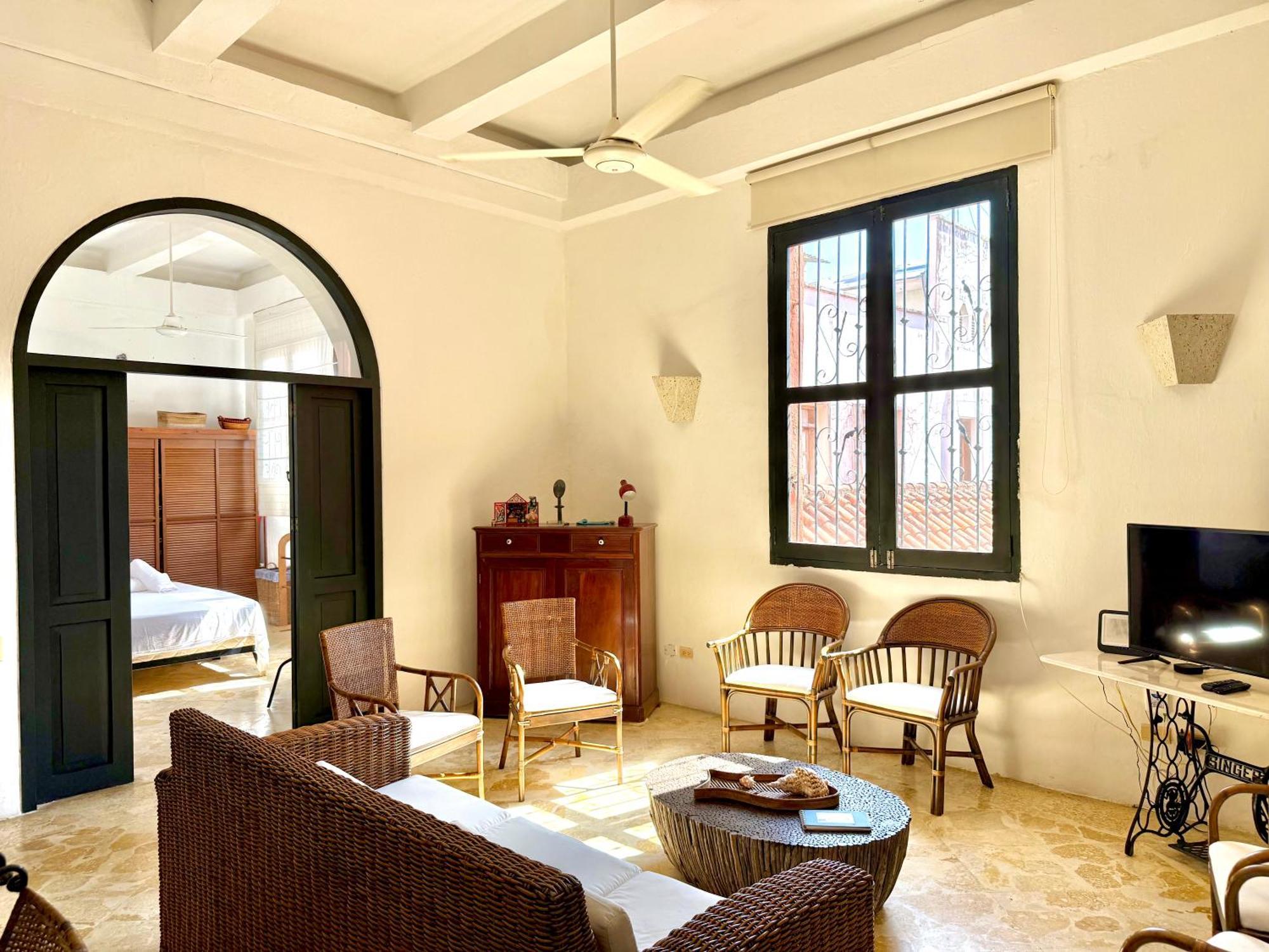 Apartamento By Calamari Homes - El Porvenir 306 Walled *